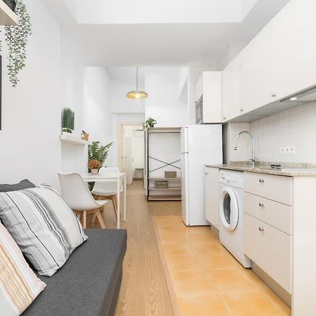 Precioso Apartamento Con Habitacion Separada En Centro Historico De Málaga Kültér fotó