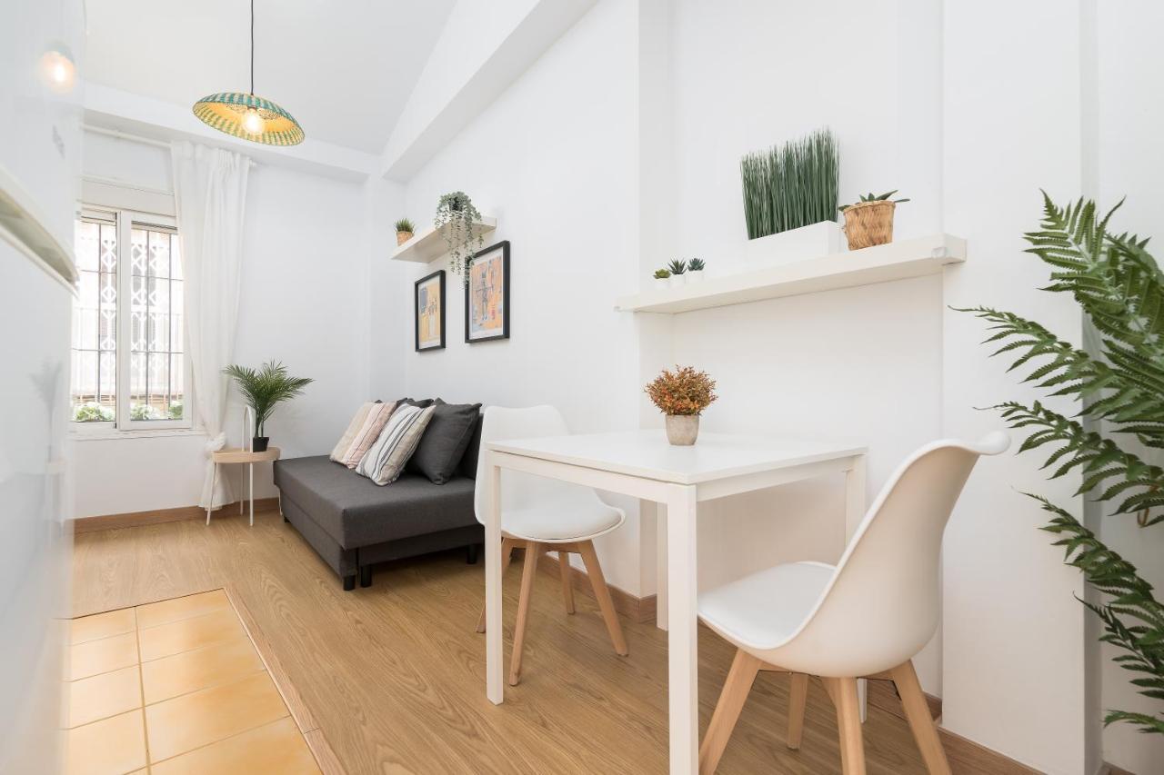 Precioso Apartamento Con Habitacion Separada En Centro Historico De Málaga Kültér fotó