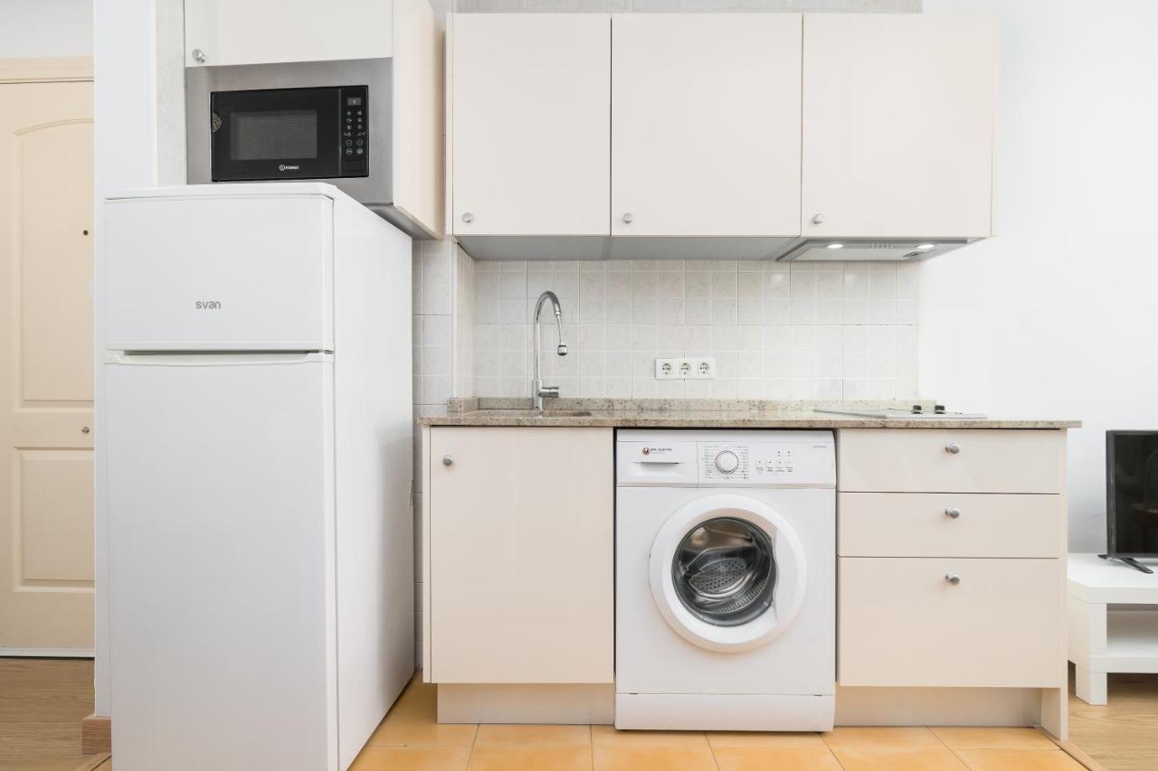 Precioso Apartamento Con Habitacion Separada En Centro Historico De Málaga Kültér fotó